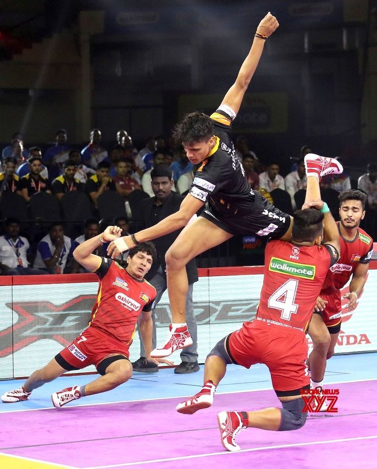 Bengaluru_ Pro Kabaddi Season 7 – Bengaluru Bulls Vs Telagu Titan #Gallery (1)